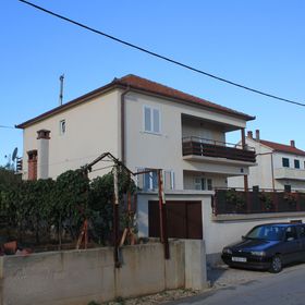 Apartmanok A Tenger Mellett Tkon, Pasman - 8410 Tkon