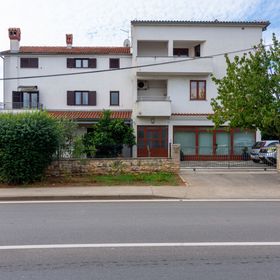 Apartmanok Parkolóhellyel Rovinj - 12656