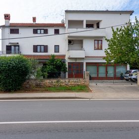 Apartmanok Parkolóhellyel Rovinj - 12656