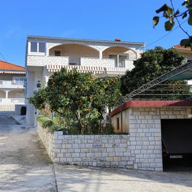 Apartmanok A Tenger Mellett Trogir - 10342