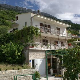 Apartmanok A Tenger Mellett Pisak, Omis - 1010 Pisak