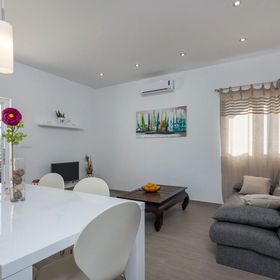 Nyaralóház A Tenger Mellett Vinisce, Trogir - 11482 Vinišće