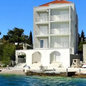 Apartmanok A Tenger Mellett Klek, Usce Neretve - 10031 Klek