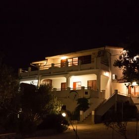 Apartmanok A Tenger Mellett Mandre, Pag - 6284 Mandre