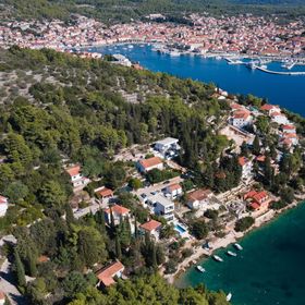 Ház Családok Részére Medencével A Tenger Mellett Vela Luka, Korcula - 12289 Vela Luka