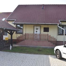 Aranymedve Vendégház És Apartmanok Poroszló 