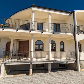 Szobák Magán Parkolóhellyel Selce, Crikvenica - 12272 Selce