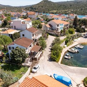 Apartmanok A Tenger Mellett Stupin Celine, Rogoznica - 4264 Stupin Čeline