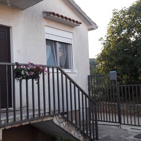 Apartmanok A Tenger Mellett Vinisce, Trogir - 13775 Vinišće