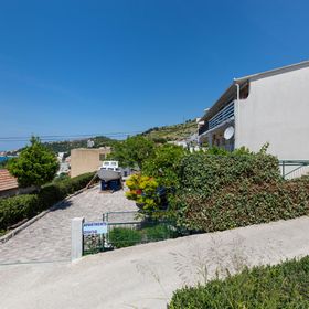 Apartmanok A Tenger Mellett Duce, Omis - 13694 Duće