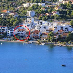 Apartmanok és Szobák A Tenger Mellett Grebastica, Sibenik - 13942 Grebaštica