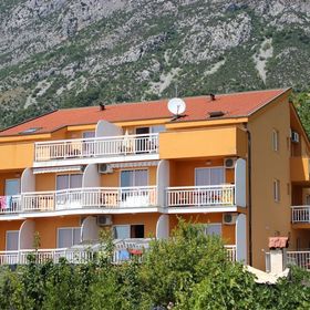 Apartmanok A Tenger Mellett Gradac, Makarska - 13681 Gradac