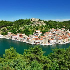 Apartments Mali Dvor No.3 Novigrad