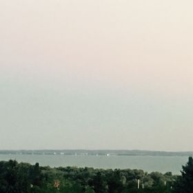 Megálmodta-Lak Apartmanház Balatonfűzfő