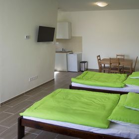 Airport Microstore Panzió Vecsés