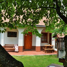 Boglárka Vendégház Letkés