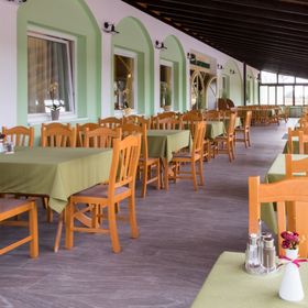 Land Plan Hotel*** & Restaurant Töltéstava