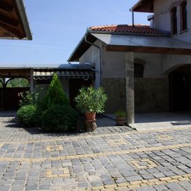 Dabasi Lovas Vendégház Dabas