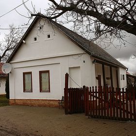 Kisgeresd Vendégház Geresdlak