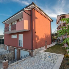 Apartments Mistral Lopar