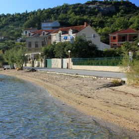 Apartmanok és Szobák A Tenger Mellett Slano, Dubrovnik - 8737 Slano