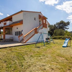 Apartmanok A Tenger Mellett Pasman - 8274 Pašman