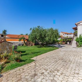 Apartmanok Parkolóhellyel Banjole, Pula - 7036 Banjole