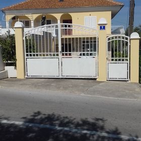 Apartmanok Parkolóhellyel Kukljica, Ugljan - 8277 Kukljica