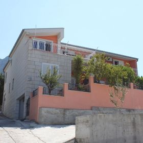 Apartmanok Parkolóhellyel Podgora, Makarska - 6911 Podgora