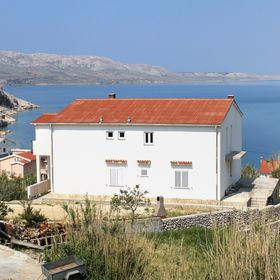 Apartmanok Parkolóhellyel Metajna, Pag - 208 Metajna