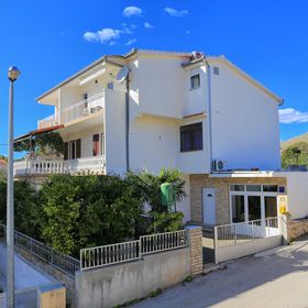 Apartmanok A Tenger Mellett Grebastica, Sibenik - 471 Grebaštica