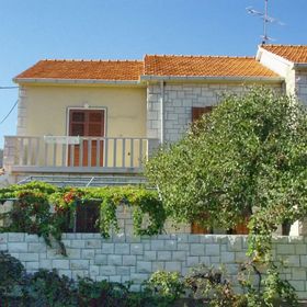 Apartmanok A Tenger Mellett Postira, Brac - 9241 Postira