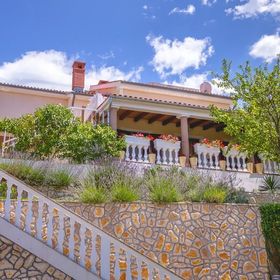 Apartmanok és Szobák Internet Hozzáféréssel Njivice, Krk - 5362 Njivice