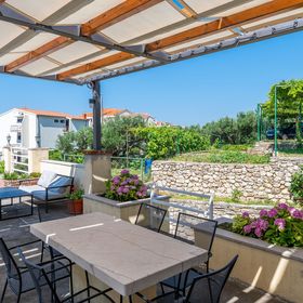 Apartmanok Parkolóhellyel Tucepi, Makarska - 6856 Tučepi