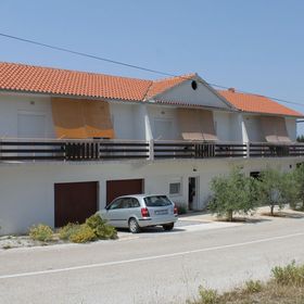Apartmanok Parkolóhellyel Bozava, Dugi Otok - 8123 Božava
