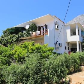 Apartmanok A Tenger Mellett Zivogosce - Blato, Makarska - 1057 Živogošće - Blato