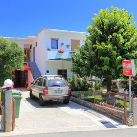 Apartmanok A Tenger Mellett Zivogosce - Blato, Makarska - 1057 Živogošće - Blato