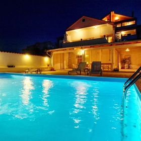 Apartmanok és Szobák Medencével Kali, Ugljan - 14083 Kali