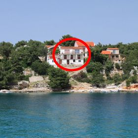 Apartmanok A Tenger Mellett Basina, Hvar - 8749 Basina
