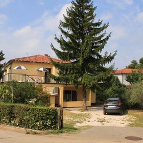 Apartmanok Parkolóhellyel Umag - 6978