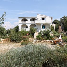 Apartmanok A Tenger Mellett Mandre, Pag - 4084 Mandre