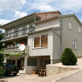 Apartmanok Parkolóhellyel Novi Vinodolski - 5529