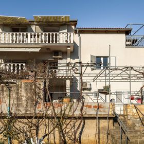 Apartmanok Parkolóhellyel Lopar, Rab - 14070 Lopar