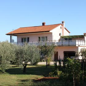 Apartmanok Parkolóhellyel Valbandon, Fazana - 7215 Valbandon