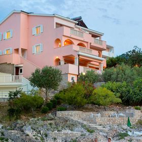 Apartmanok A Tenger Mellett Razanj, Rogoznica - 2970 Ražanj