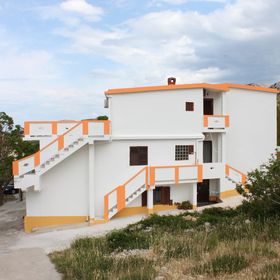 Apartmanok Parkolóhellyel Metajna, Pag - 6421 Metajna