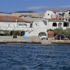 Apartmanok A Tenger Mellett Kustici, Pag - 6335 Kustići