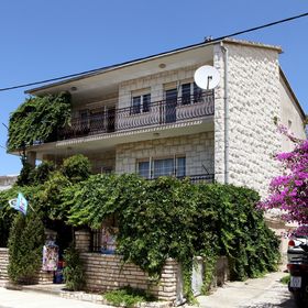 Apartmanok A Tenger Mellett Vinisce, Trogir - 4892 Vinišće