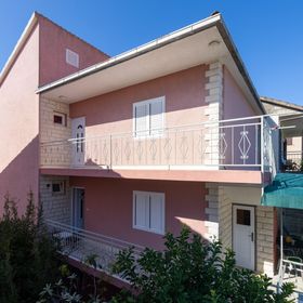 Apartmanok Parkolóhellyel Stari Grad, Hvar - 8726 Stari Grad