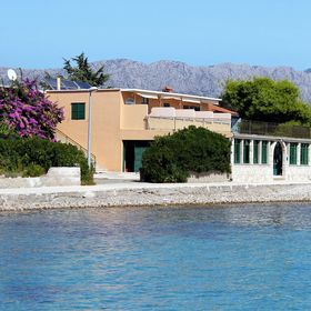 Apartmanok és Szobák A Tenger Mellett Sucuraj, Hvar - 4029 Sućuraj